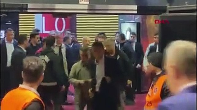 SPOR Fenerbahçe Başkanı Ali Koç ve yöneticiler, Galatasaray derbisinin ardından stattan ayrıldı