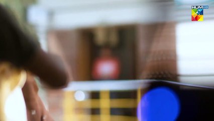 Sonia Buss Adday Par Kis Ko Dhoond Rahi Hai.. #zainbaig #zainabshabbir - Fareb - FLO Digital