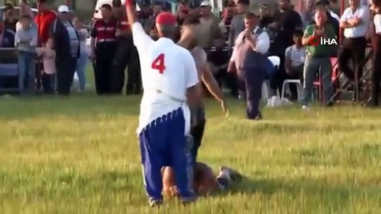 Kırklareli'de 98. Kavasoğlu ve Şamdancıbaşı İbrahim Yağlı Güreşleri Başpehlivanı Mustafa Batu oldu