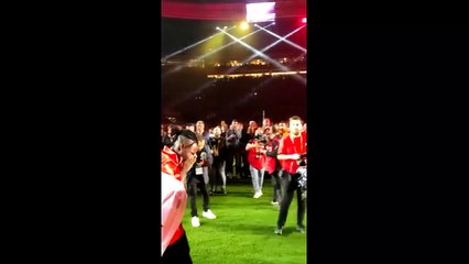 Taraflı tarafsız herkes ağladı! Galatasaray'ın şampiyonluk kutlamasında gözyaşları sel oldu