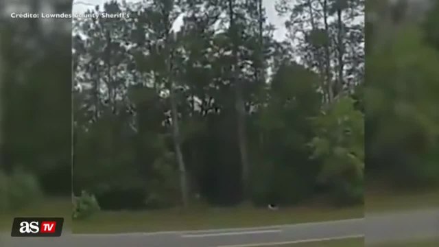 Car goes airborne after jumping tow truck: Sheriff records crash on bodycam