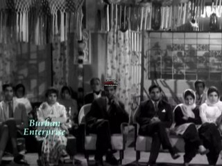 ye kagzi phool jase chehre