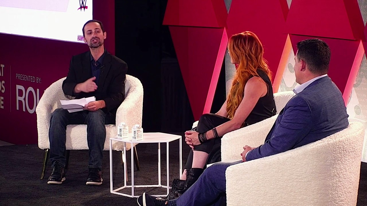 ny22-id77-out_of_the_ring__building_iconic_brands_online_with_wwe_superstar_becky_lynch (1080p)