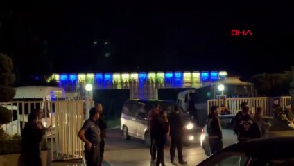 Fenerbahçe Taraftarları Samandıra'da Yönetim İstifa Sloganlarıyla Protesto Etti