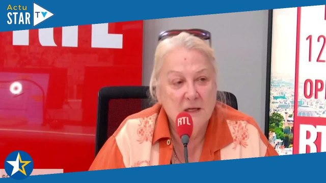 Josiane Balasko cash : son avis bien tranché sur Emmanuel Macron