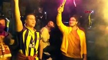 Silivri'de Galatasaray ve Fenerbahçe taraftarlarından şampiyonluk kutlaması