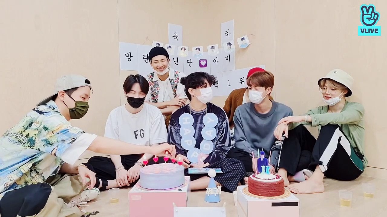 2020.09.01 VLIVE BTS - 1st in BILLBOARD! Gather ARMY!