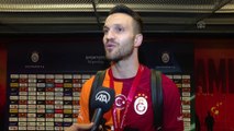 İSTANBUL - Şampiyon Galatasaraylı futbolcular mutluluklarını AA'ya anlattı