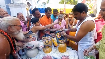 महास्नान से भगवान को आया बुखार, अब 15 दिन तक मुकुट की होगी पूजा