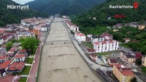 Kastamonu'da dere suları yükseldi, iş yeri ve evleri su bastı