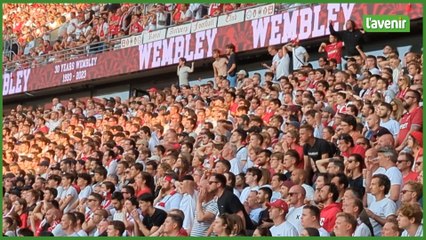 Ambiance au Bosuil après l’incroyable but du titre de Toby Alderweireld