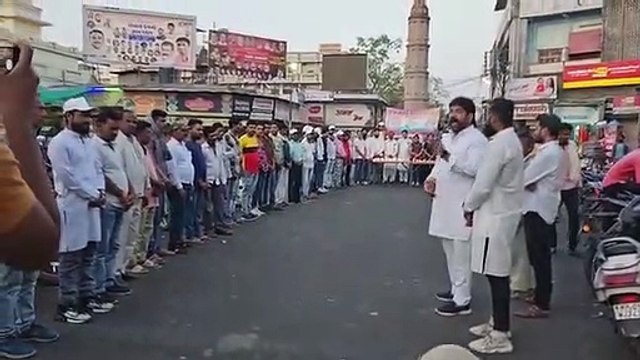 सेवादल ने निकाला कैंडल मार्च, ट्रेन हादसे के मृतकों को दी श्रद्धांजलि