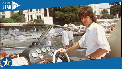 La "petite vie banlieusarde" de Jean-Jacques Goldman à Montrouge, analysée par sa fille Caroline