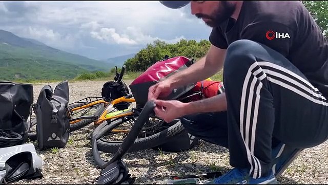 Almanya'dan Edirne'ye Bisikletle 33 Günde Gelen Genç, Çocukluk Hayalini Gerçekleştirdi
