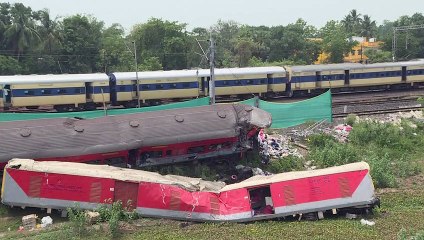 Índia: serviço de trens é retomado em região de acidente fatal