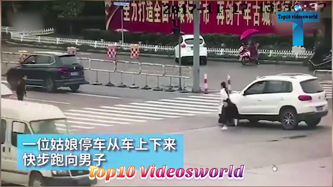 Incredible Road Moments Caught On Camera