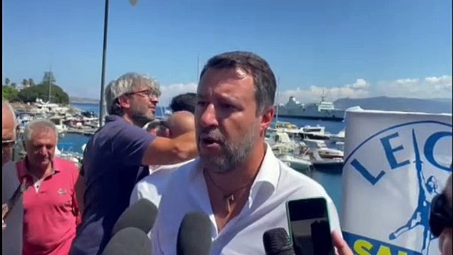 Domani Salvini sulla nave Elio, a Roma prima pietra del Ponte