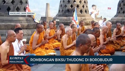 Rombongan Biksu Thudong Tiba di Candi Borobudur untuk Puja Bakti dan Meditasi