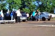 Três pessoas ficam feridas após colisão entre carro e SUV na PR-323, no trevo de Tapejara