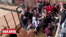 Maçta tekme tokat kavga!