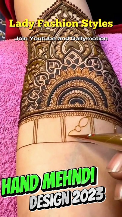 floral mehndi design back hand lady fashion styles