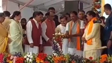 लाडली बहनों को CM ने दी बड़ी सौगात, अब मिलेंगे ये फायदे..