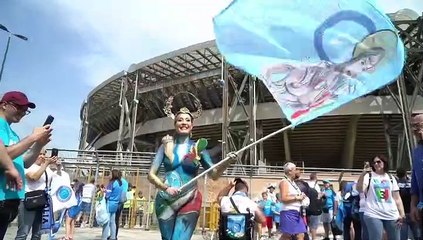 Paola Saulino nuda per il Napoli campione