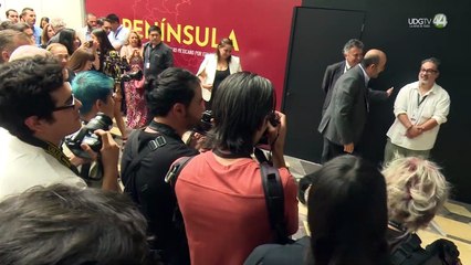 Entregan acervo filmográfico de David García de Alba a la cineteca FICG.