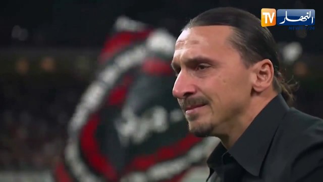 إبراهيموفيتش يعلن إعتزال ميادين كرة القدم نهائيا