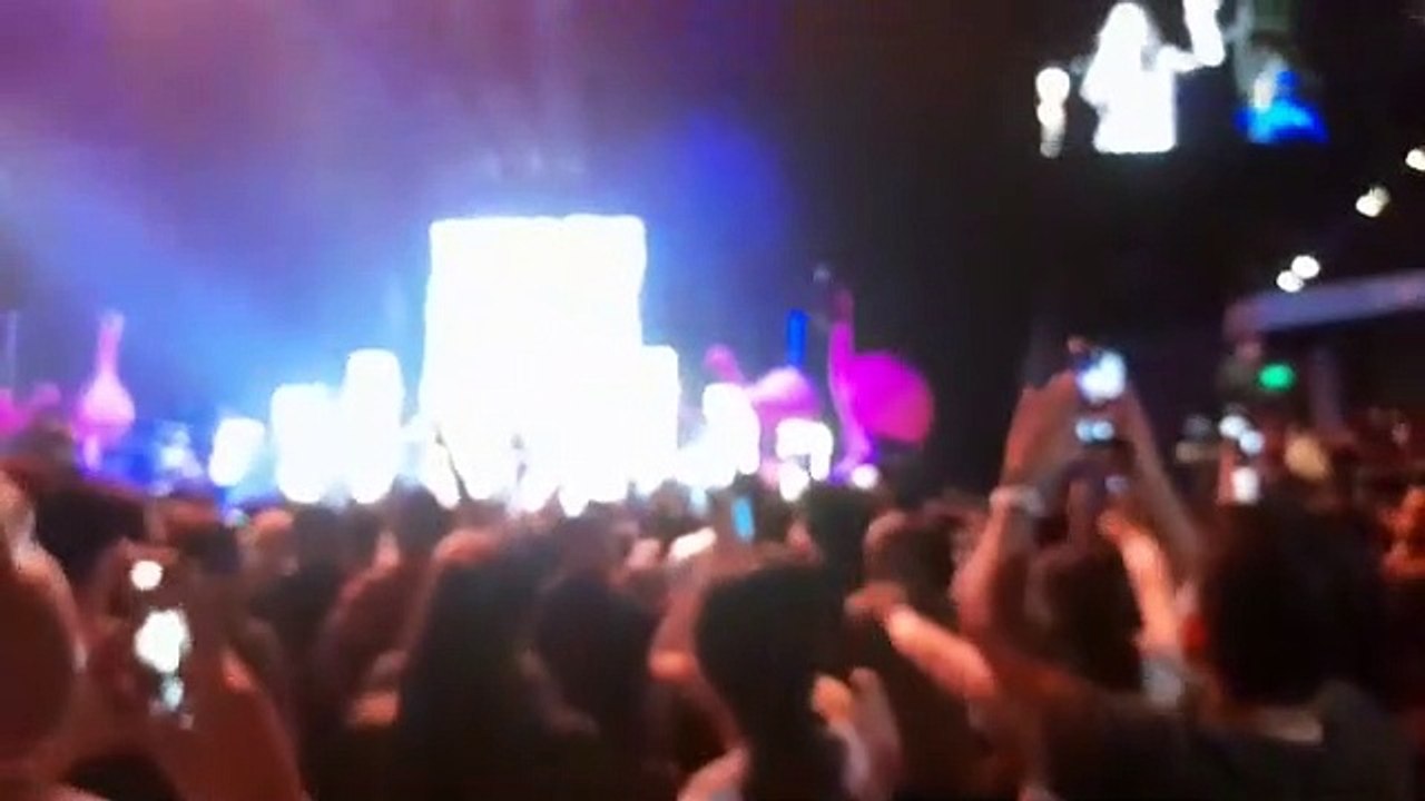 gloria trevi tres