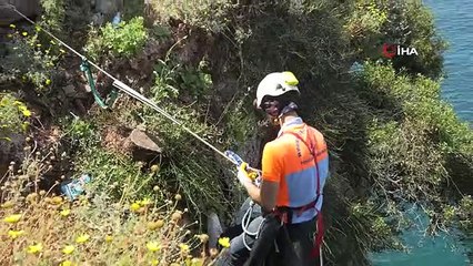 Antalya'da Falezlerde Büyük Temizlik