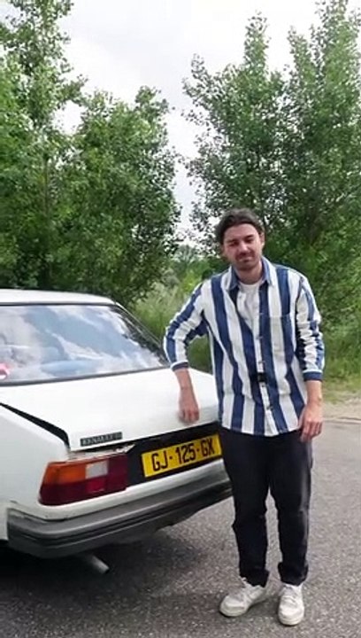 Une vraie voiture tricorps