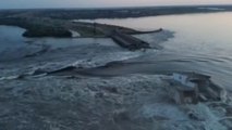 Ucrania acusa a Rusia de volar la presa de Nova Kajovka