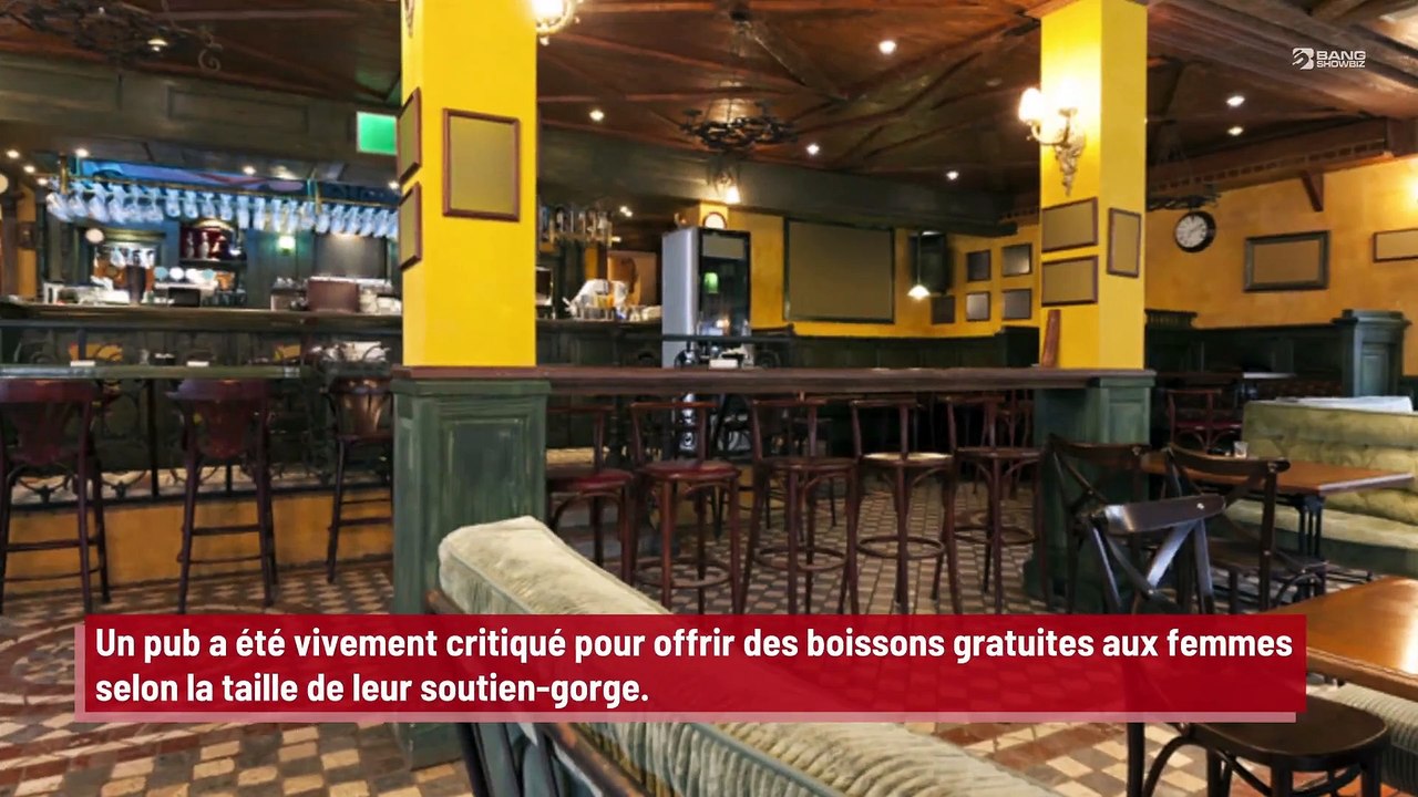 Un pub offre des boissons gratuites aux femmes selon leur taille de soutien-gorge !