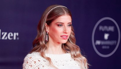 Auf so einen Typ Mann steht Cathy Hummels!