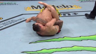 Charles Oliveira b-roll ahead of UFC 289 fight with Dariush Beneil