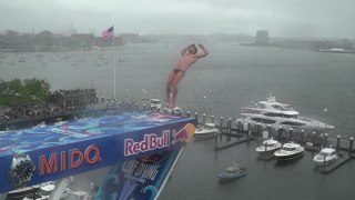Popovici and Iffland dominate cliff diving season opener in Boston