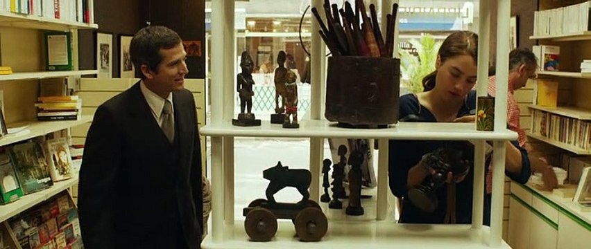 Катрин Денёв в фильме Мужчина, которого слишком сильно любили. Франция 2014 год