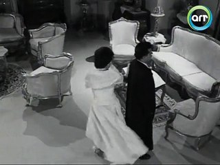 هنيدي لـلوسي انتي ليكي الشرف انك بترقصي معايا | فوازير أبيض وأسود