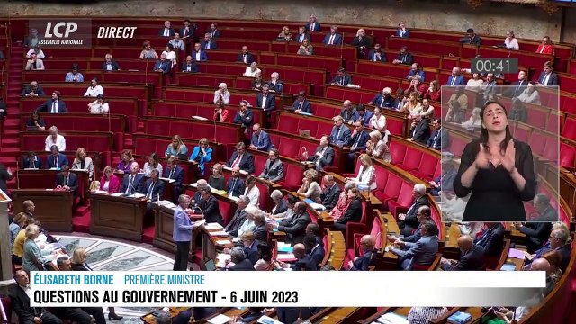 Après le suicide de Lindsay, 13 ans, Élisabeth Borne annonce vouloir faire de la lutte contre le harcèlement la priorité absolue de la rentrée 2023