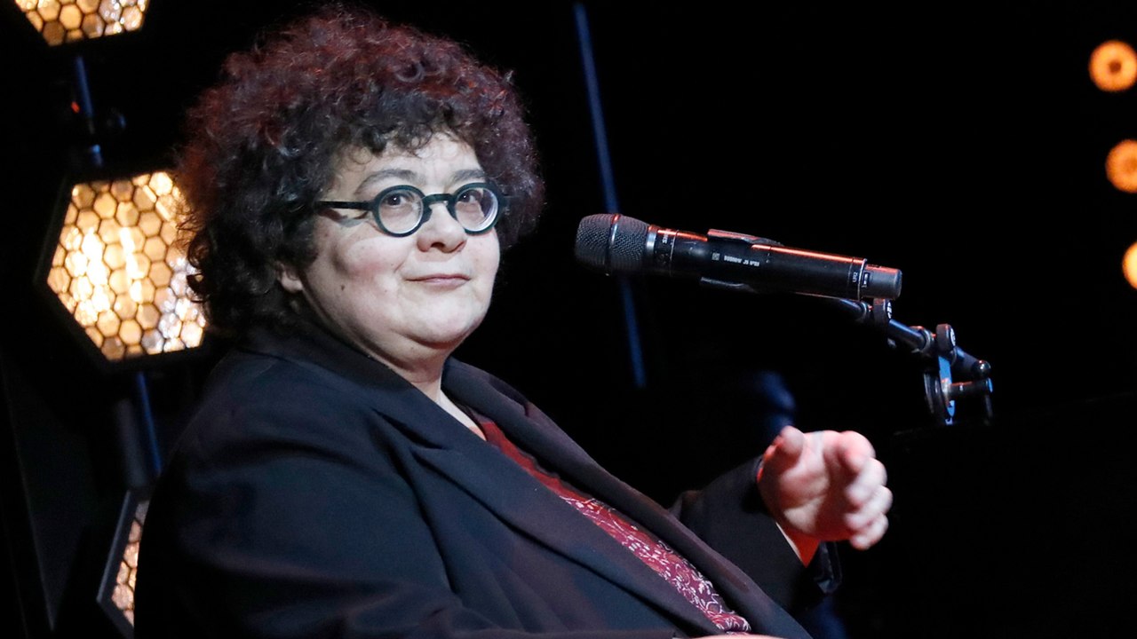 GALA VIDÉO - La chanteuse Juliette cash sur sa vie sans enfant : “Je n’ai aucun compte à régler avec ça”