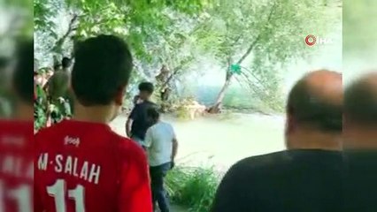 Antalya'da Vatandaşlar Halatla Boğulmak Üzere Olan Genci Kurtardı