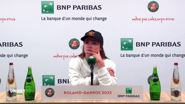 Roland-Garros 2023 - Elina Svitolina : I don't know why she was waiting. My statements were very clear about the handshake. Then I expected anyone who lost in that situation to get booed, so it wasn't a surprise that I get booed