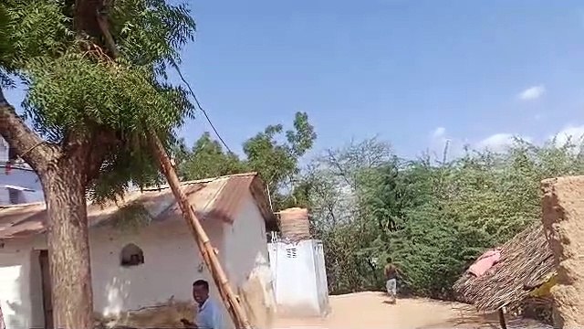 महंगाई राहत कैंप में अनूठी पहल.. कलक्टर व अधिकारियों ने जमा कराई डिमांड राशि तो वृद्धा का घर हुआ रोशन