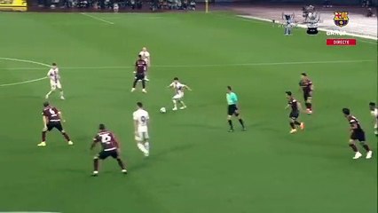 Pablo Torre brinda la asistencia de gol a Kessié contra el Vissel Kobe