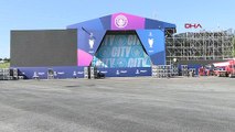 Les préparatifs du stade olympique Atatürk pour la finale de l'UEFA Champions League sont terminés