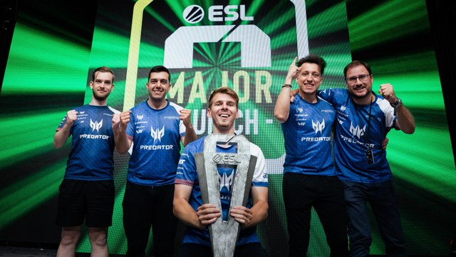 Es ist komplett verrückt : Ungar sichert sich ersten RENNSPORT-Titel