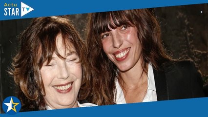 "Avoir 3 enfants avec 3 types différents..." : les confidences inattendues de Lou Doillon sur la vie