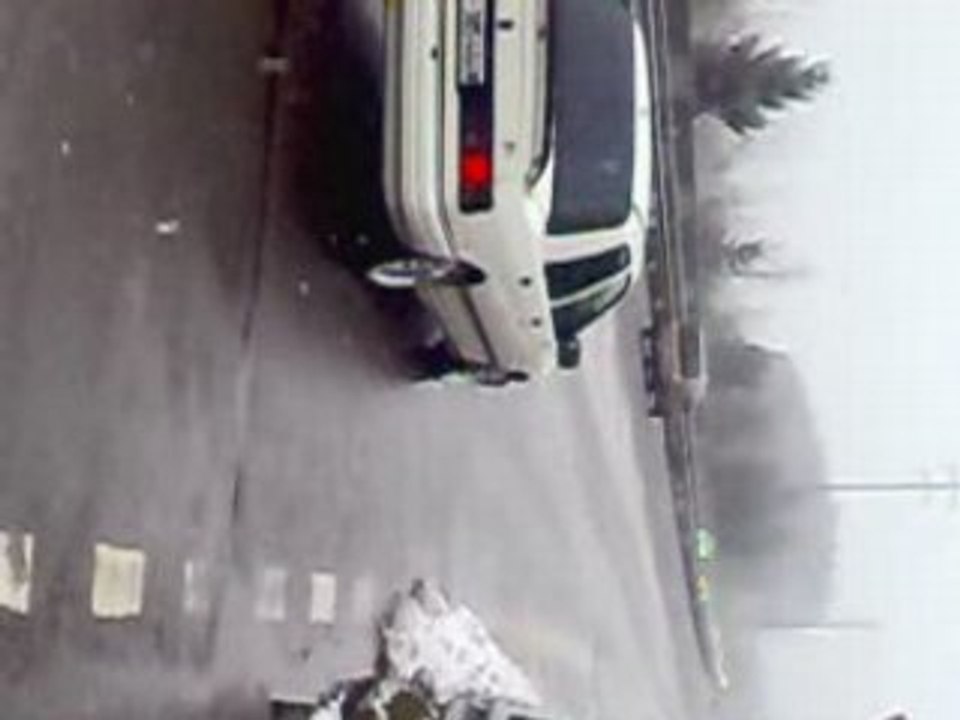 24032008082