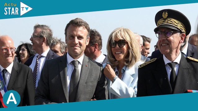 Brigitte Macron pimpante satinée en bleu ciel, le discours d'Emmanuel Macron parasité par un curieux